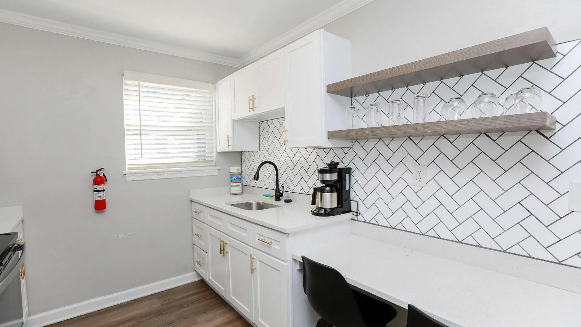 Apartment 1866 Eov Wave Suite North Camellia Acres